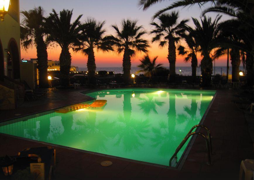 Ágios Nikólaos Palm Bay Hotel מראה חיצוני תמונה