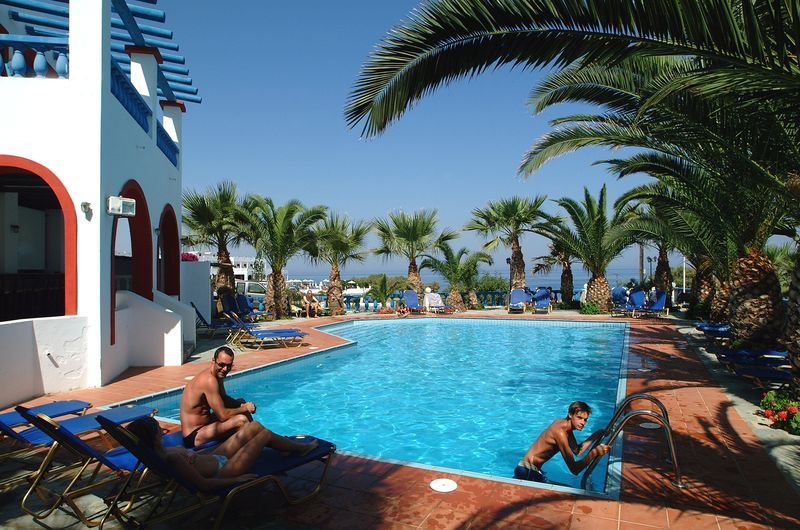 סיסי Palm Bay Hotel מראה חיצוני תמונה